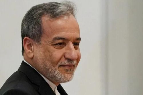 Ngoại trưởng Abbas Araghchi: Iran chờ Mỹ chính thức phản hồi kế hoạch ngừng bắn tại Hormuz