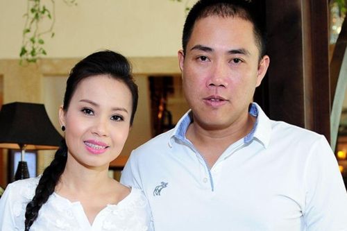 Ca sĩ Cẩm Ly công khai hạnh phúc bên chồng