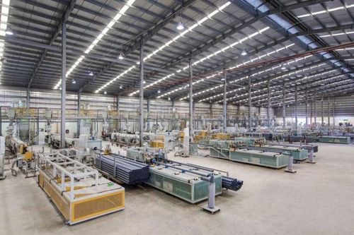 Thị trường suy yếu, vì sao doanh nghiệp nhựa xây dựng vẫn lãi lớn?