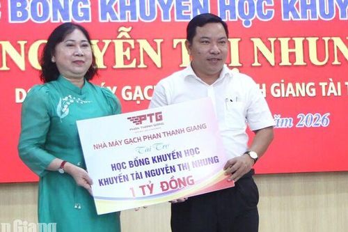Long Kiến có quỹ khuyến học, khuyến tài 1 tỷ đồng
