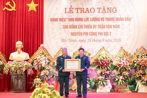 Bắc Ninh: Trao tặng danh hiệu Anh hùng Lực lượng vũ trang nhân dân cho Thiếu úy Trần Văn Năm