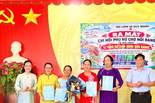 Duy Nghĩa thành lập Chi hội Phụ nữ chợ Nồi Rang và ra mắt mô hình 'Chợ số dân sinh'