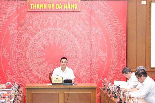 Phát triển mạnh khoa học công nghệ, đổi mới sáng tạo và chuyển đổi số, tăng sức cạnh tranh nền kinh tế