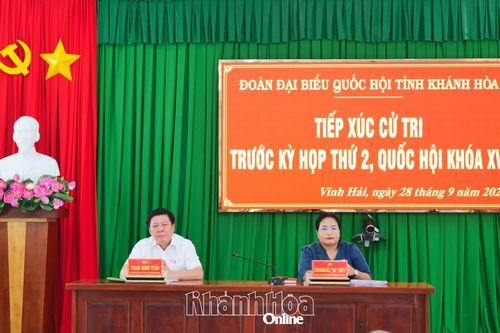 Đại biểu Quốc hội tỉnh Khánh Hòa tiếp xúc cử tri xã Vĩnh Hải