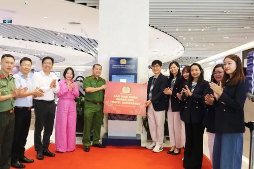 Hỗ trợ du khách bằng công nghệ số