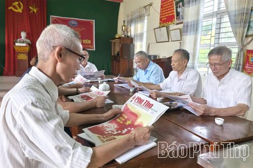 Vĩnh Phú nâng cao chất lượng sinh hoạt chi bộ
