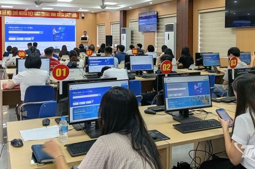 Nâng chất lượng kết nối cung - cầu lao động