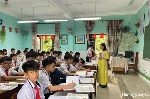 Minh bạch từng khoản thu trong năm học