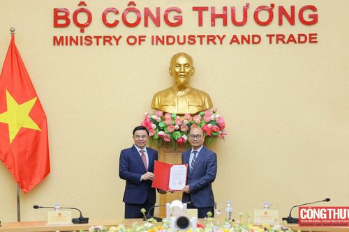 Trao Quyết định bổ nhiệm Thứ trưởng Bộ Công Thương Lương Hoàng Thái