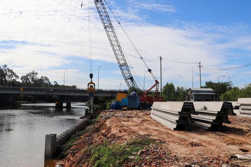 Đà Nẵng: Vướng mặt bằng, dự án kè sông Tam Kỳ thi công cầm chừng