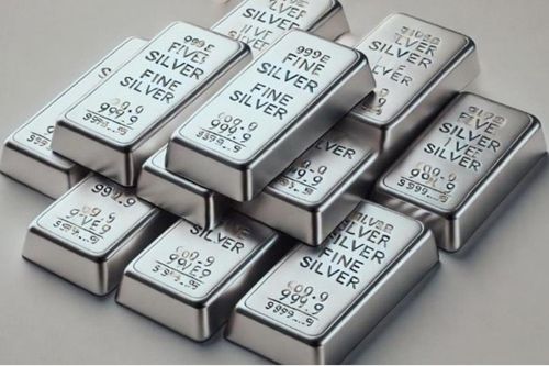 Ngày 28/9: Giá bạc liên tục biến động