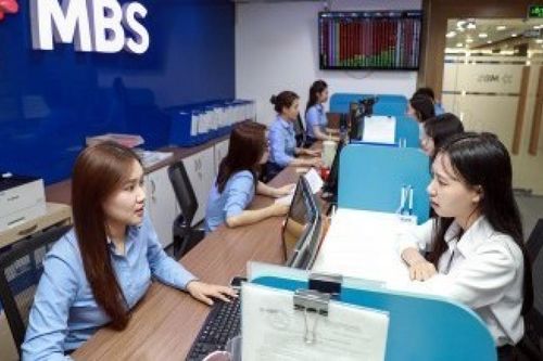 Loạt doanh nghiệp chốt quyền cổ tức, dự kiến chi hàng trăm tỷ đồng