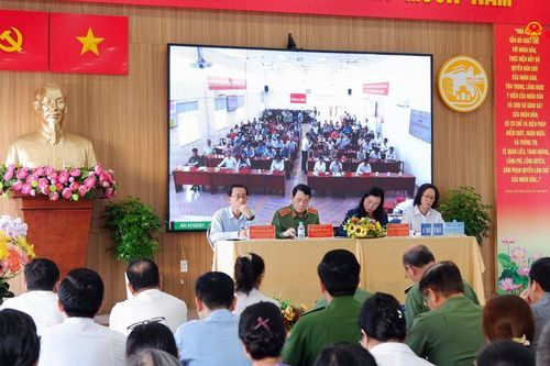 TP. Hồ Chí Minh: Cử tri kiến nghị tháo gỡ những vấn đề thiết thực từ thực tiễn