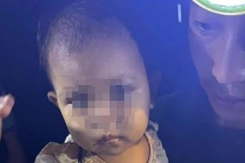 Công an xã kịp thời tìm thấy cháu bé 1 tuổi sau vài giờ 'xa mẹ'