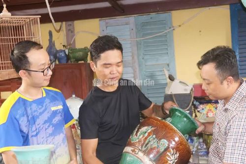 Chàng trai 14 năm 'giữ hồn' gốm Nam Bộ độc đáo