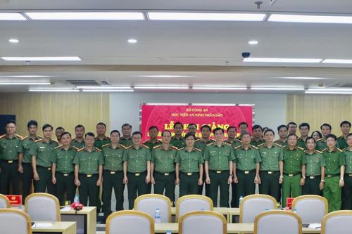 Học viện ANND khai giảng lớp bồi dưỡng kiến thức quốc phòng, an ninh đối tượng 2