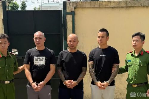 Nhóm giang hồ mạng chuyên làm phim bạo lực, 'cổ súy xã hội đen'