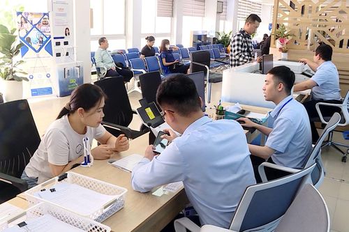 Hà Nội đẩy mạnh giao dịch điện tử giữa chính quyền và doanh nghiệp