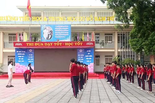 Sắp xếp trường học: Giảm đầu mối, tăng nguồn lực cho học sinh