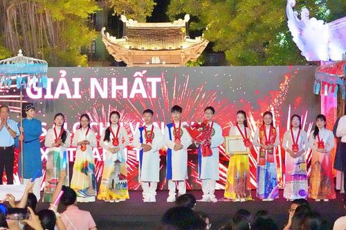 Trường THCS Chu Văn An giành giải Nhất cuộc thi 'Tìm hiểu Di tích Quốc gia đặc biệt Văn Miếu - Quốc Tử Giám'