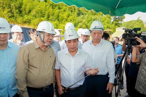 Doanh nghiệp kiến nghị cho khai thác các đoạn tuyến, phục vụ người dân dịp Tết
