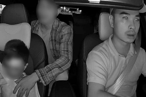 Tài xế xin lỗi sau chuyến xe vội đưa bé trai đi cấp cứu, Phòng Cảnh sát giao thông Công an tỉnh Khánh Hòa nói gì?