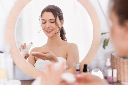 Dùng toner trước serum có thực sự cần thiết trong chu trình dưỡng da?