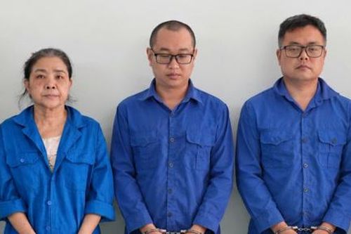 Nhức nhối vấn nạn sách lậu