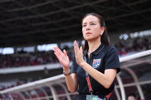 Phía sau 2 tài phiệt điều hành nền bóng đá hàng đầu Đông Nam Á