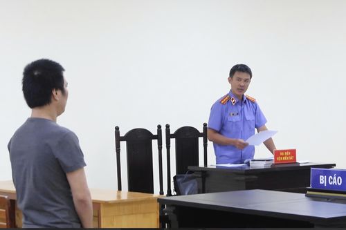 13 năm tù cho kẻ châm lửa đốt nhà, ép con gái chết chung ở Đắk Lắk