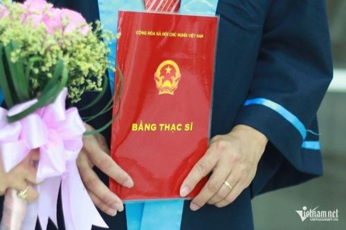 Bộ GD&ĐT đề xuất học viên thạc sĩ chính quy không được làm việc toàn thời gian