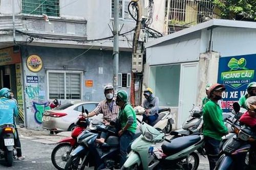 Hoàn thiện pháp luật, bảo đảm quyền lợi lao động nền tảng số