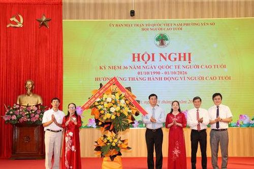 Người cao tuổi Yên Sở tích cực góp sức xây dựng đô thị văn minh