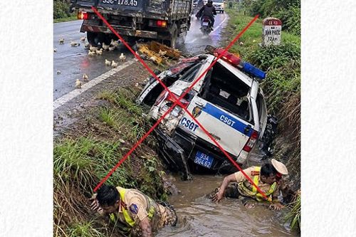 Công an lên tiếng về bức ảnh CSGT gặp nạn dưới mương đang lan truyền trên mạng