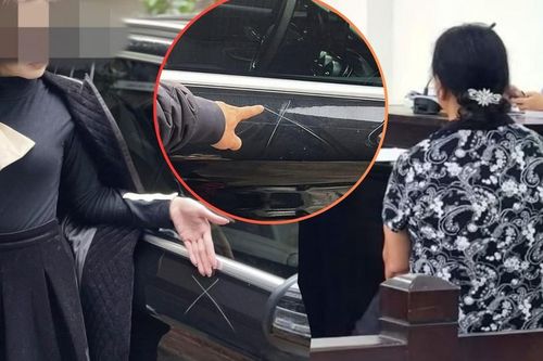 Cào xước ô tô Mercedes đỗ chắn cửa, người phụ nữ lĩnh 6 tháng tù treo