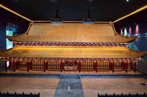 Tìm hiểu Điện Kính Thiên qua không gian trưng bày chuyên đề về tính xác thực