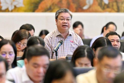 Sửa 7 luật lĩnh vực văn hóa, thông tin, thể thao, du lịch: Đề nghị phân cấp gắn với nguồn lực