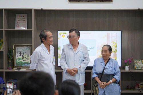 Trao 'liều thuốc 0 đồng' nuôi dưỡng sức khỏe tinh thần người cao tuổi