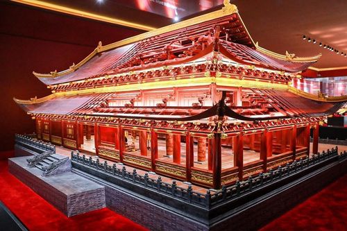 Tìm về dấu xưa chốn kinh kỳ qua không gian trưng bày chuyên đề Điện Kính Thiên