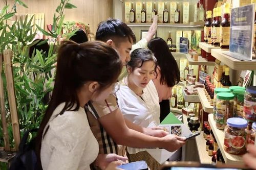 Đặc sản Việt tại Tuần lễ sản phẩm Việt-Lào
