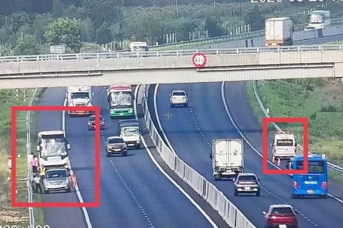 Xác định vị trí xử phạt vi phạm khoảng cách an toàn để lắp biển báo trên cao tốc
