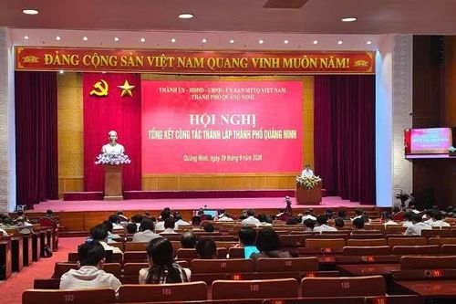 Xây dựng thành phố Quảng Ninh phát triển xứng tầm vị thế mới