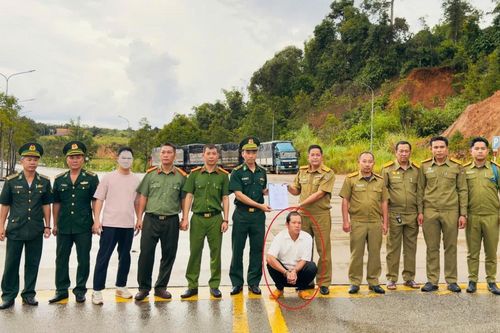 Truy bắt đối tượng mua bán trái phép vật liệu nổ trốn ra nước ngoài