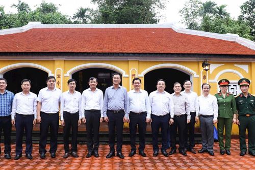 Trên quê hương cụ Huỳnh Thúc Kháng (Bài 1: Địa chỉ đỏ giáo dục truyền thống)