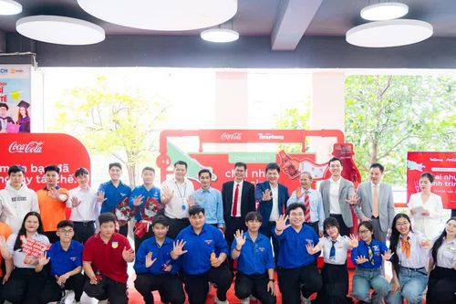 Hành trình thay đổi nhận thức và hành động của người trẻ