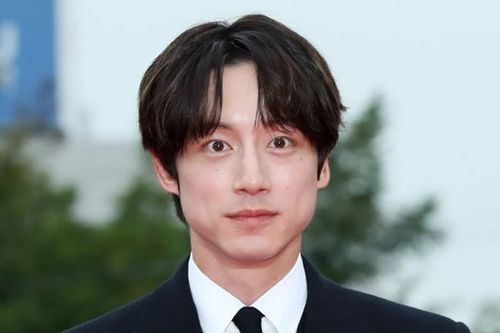 Kentaro Sakaguchi bác bỏ tin đồn về mâu thuẫn vợ chồng và sự can thiệp của cảnh sát