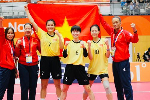 ASIAD 20: Cầu mây giải 'cơn khát' vàng HCV cho Thể thao Việt Nam