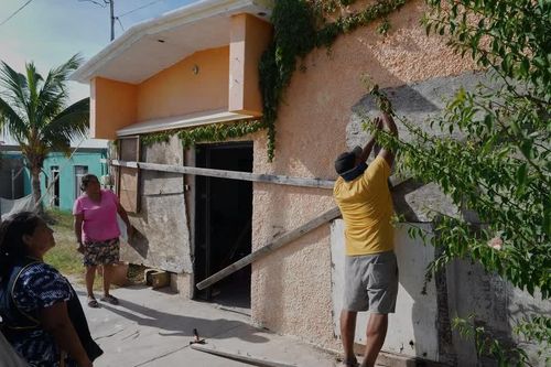 Mexico chuẩn bị ứng phó với bão Polo