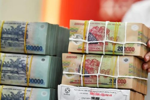 [VIDEO] Hong Leong Bank nâng lãi suất huy động lên 8,6% để thu hút tiền gửi ngoại