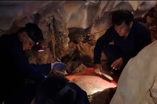 Tìm thấy 2 hài cốt liệt sĩ trong hang đá ở nước Lào